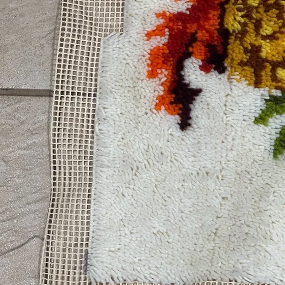 VTG Caron Latch Hook Rug Autumn Fantasy 24"×34" 1978 Almost Complete 1978 MCM - Picture 15 of 16
